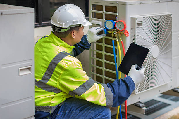 Professional Heat Pump Repair technician working in Bloomsbury, NJ
